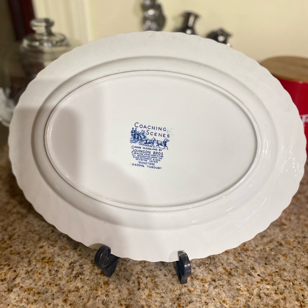 Handmade Johnson Bros Blue Coaching Scenes platter - Picture 3 of 8